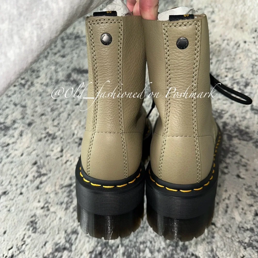 DR. MARTENS 1460 Pascal Pisa Max Platform Boots - Pale Olive